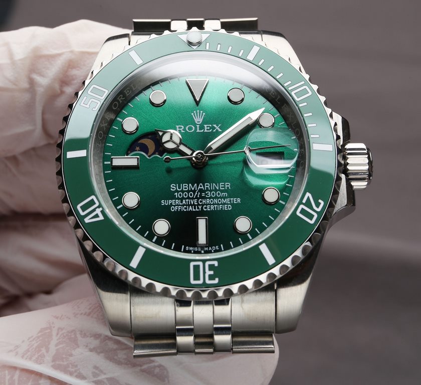 (Water resistant to 5 degrees, swimmable  !)The latest Rolex Submariner series upgraded version of the watch, the Sun, Moon and Stars series, equipped with the original imported 8217 movement (0 return 0 after-sales), 9 