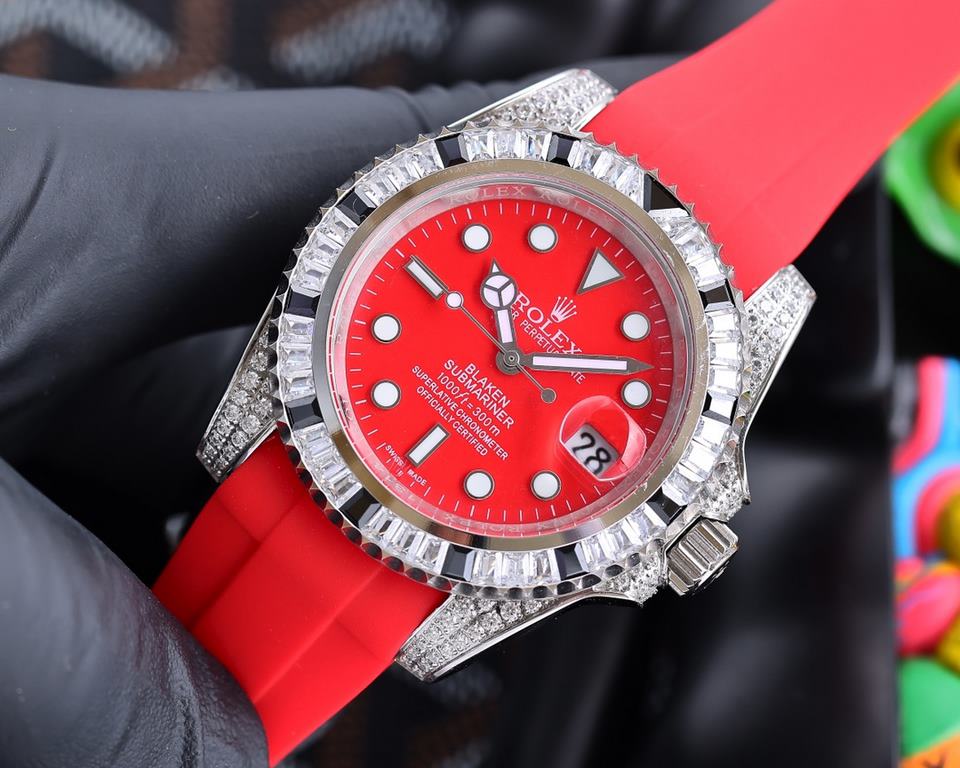 Rolex top plaything poisonous goods, do not like to hit the street watch water ghost you, he is definitely your soulmate. With Rolex's most classic submarine series water ghost as a prototype, after the ring mouth of the