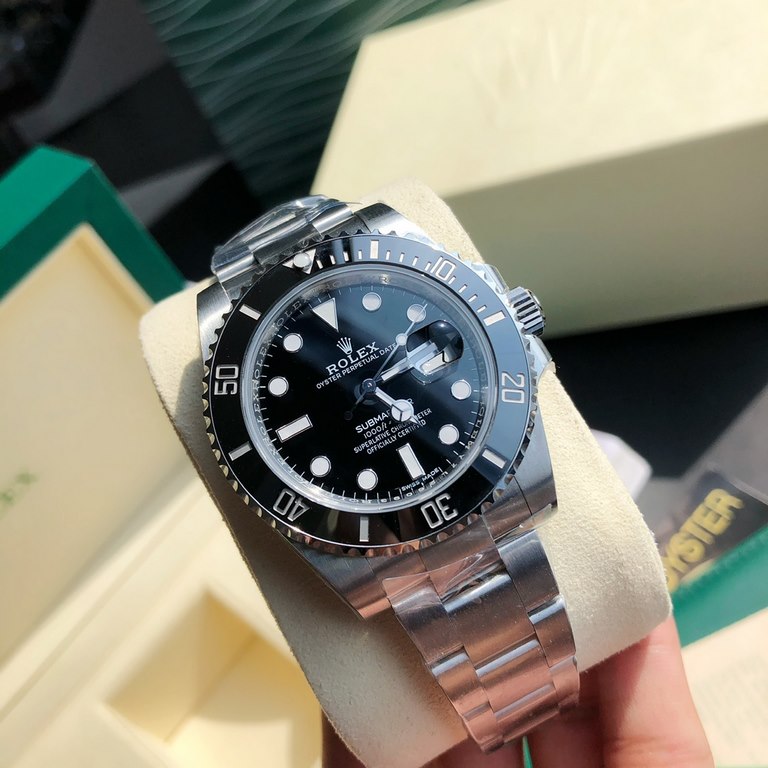 Wholesale box Support Hong Kong, U.S. direct mailRolex aqua ghost series, the top version!As the most sought-after classic works of the watch circle. How many men's Rolex dream, to know the counter are a table hard to fi