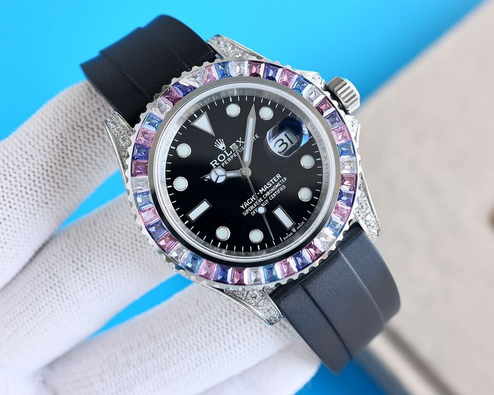 The Rolex Rolex Global Limited Edition Jeweled Yacht Masterpiece pushes the boundaries aesthetically, and you can combine your love of jewelry and Swiss watches in this watch. The bezel, case and buckle are set with Swar