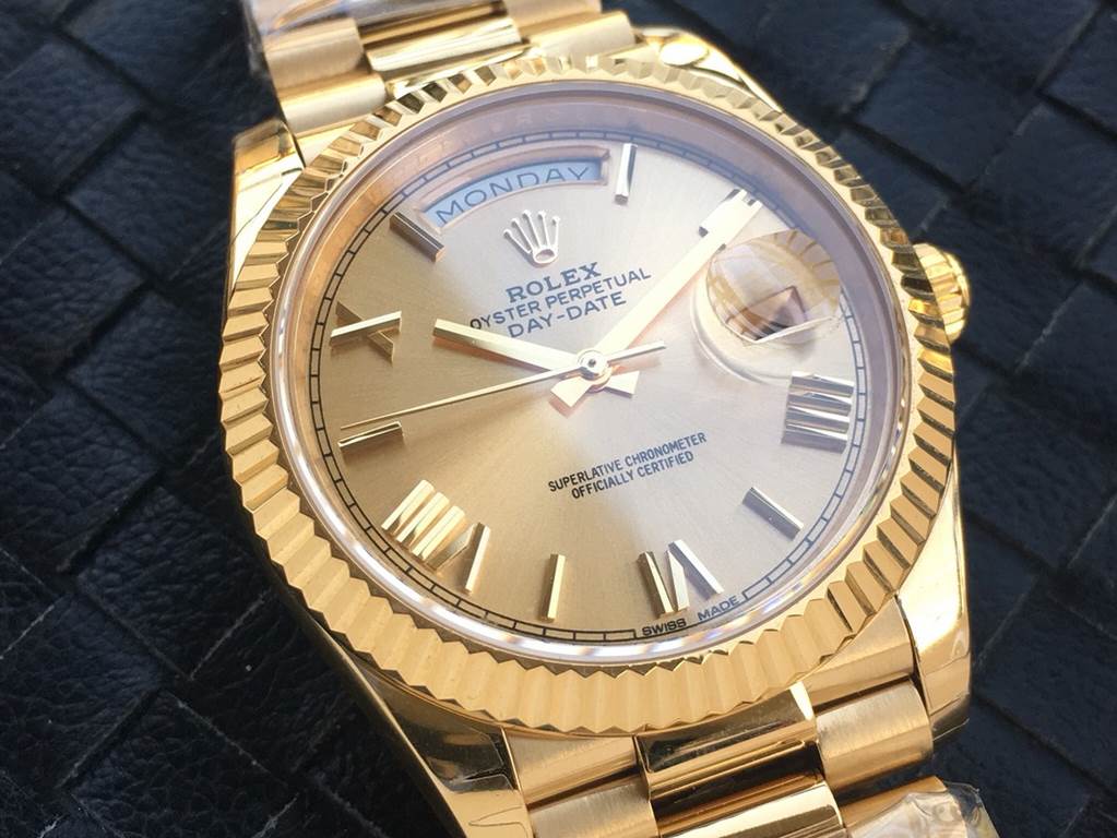 Upgrade V2 version EW Chengpin spent 8 months on the market Rolex The highest version on the market    weekly log type 3255 machine Original 1 to 1 open mold Professional size 40 mm a card one Authentic Warranty Card Ins