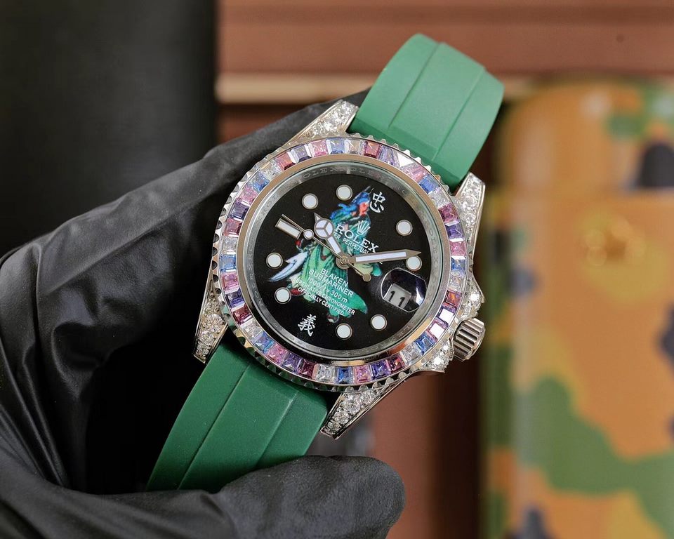 Rolex top plaything poisonous goods, do not like to hit the street watch water ghost you, he is definitely your soulmate. With Rolex's most classic submarine series water ghost as a prototype, after the ring mouth of the