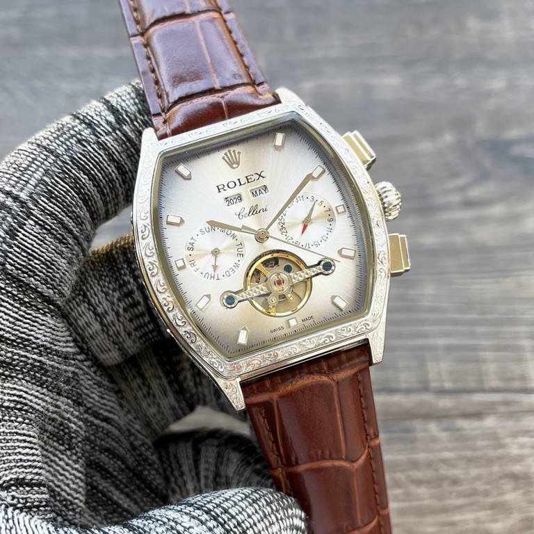 The new tonneau is on the market!【Newest】： Rolex multi-functional boutique, three hands large flywheel design[Type] Boutique men's watchesStrap] Genuine cowhide leather strap【Movement】：High-end automatic mechanical movem