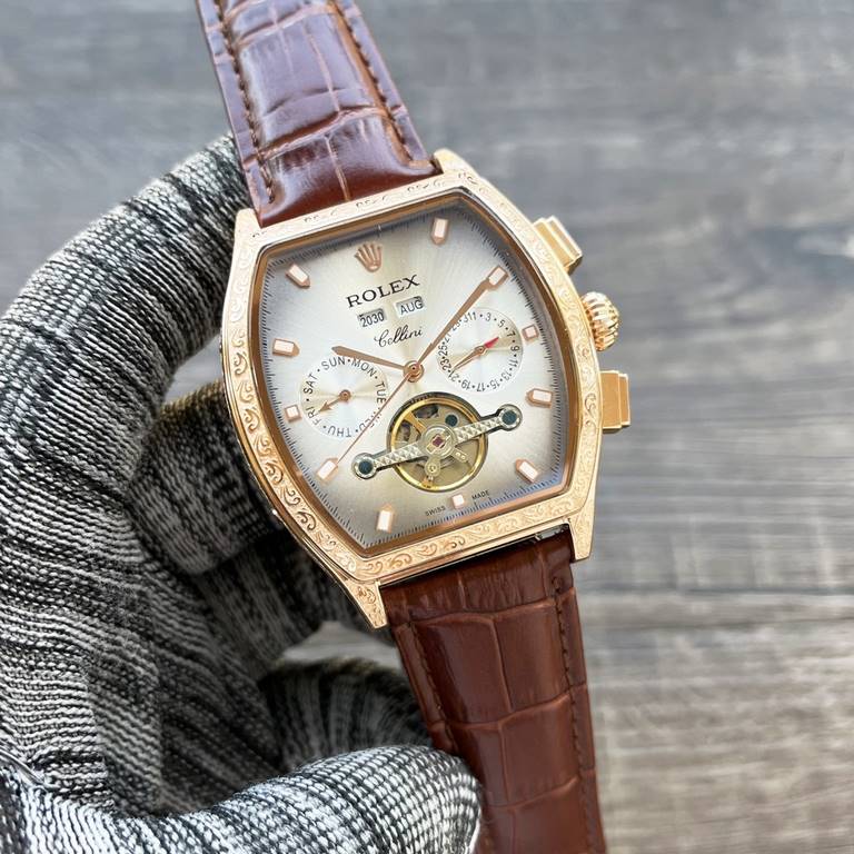 The new tonneau is on the market!【Newest】： Rolex multi-functional boutique, three hands large flywheel design[Type] Boutique men's watchesStrap] Genuine cowhide leather strap【Movement】：High-end automatic mechanical movem