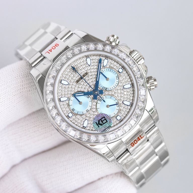 The first of the new models   Rolex presents the Diamond Bezel Daytona Eternity in white gold. It is worth mentioning that the first two models use brilliant-cut diamonds as hour-markers, while the latter upgrades them t