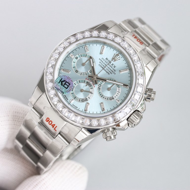 The first of the new models   Rolex presents the Diamond Bezel Daytona Eternity in white gold. It is worth mentioning that the first two models use brilliant-cut diamonds as hour-markers, while the latter upgrades them t