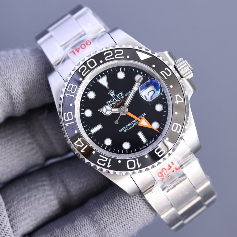 Running model King of the volume  The Rolex Explorer is a watch designed for expeditions to conquer tough environments. Tested over time with polar, mountaineering and caving explorers, the Explorer II's function as a ti