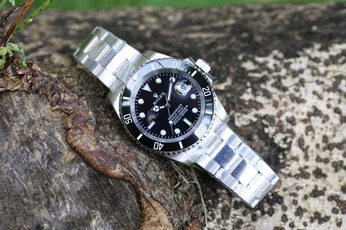 (Waterproof 5 degrees, can be swimming  )2019 newest Rolex Submariner series upgrade watch,, the Sun, Moon and Stars series, equipped with original imported 8217 movement (0 return 0 after-sales), 9-bit personalized 24-h