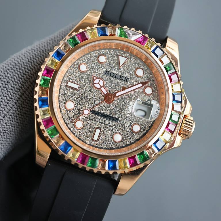 Glossy Diamond   Rolex top plaything poisonous goods, like to hit the street watch water ghost you, he is definitely your soulmate. With Rolex's most classic submarine series water ghost as a prototype, after the ring mo