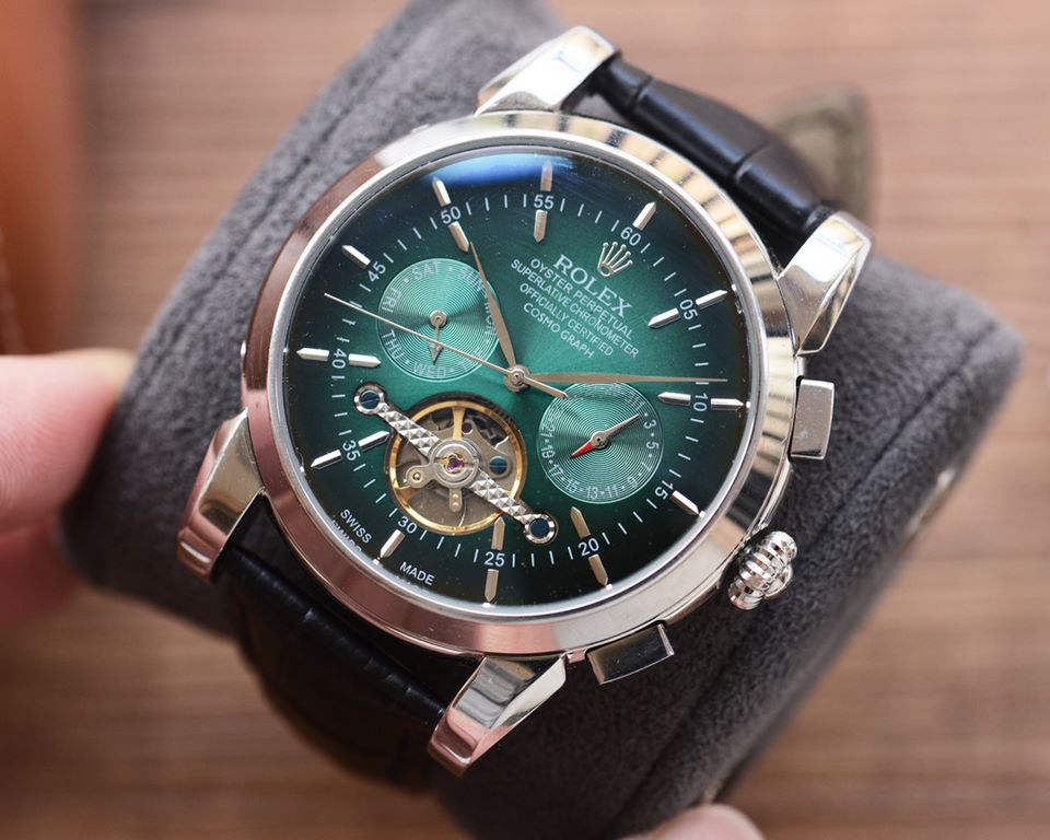 Men's favorite multi-function watch  【Newest】：Rolex   best design   exclusive first  【Type】：Boutique men's watches[Strap] Genuine cowhide leather strap[Movement] High-end automatic mechanical movement[Mirror] mineral rei