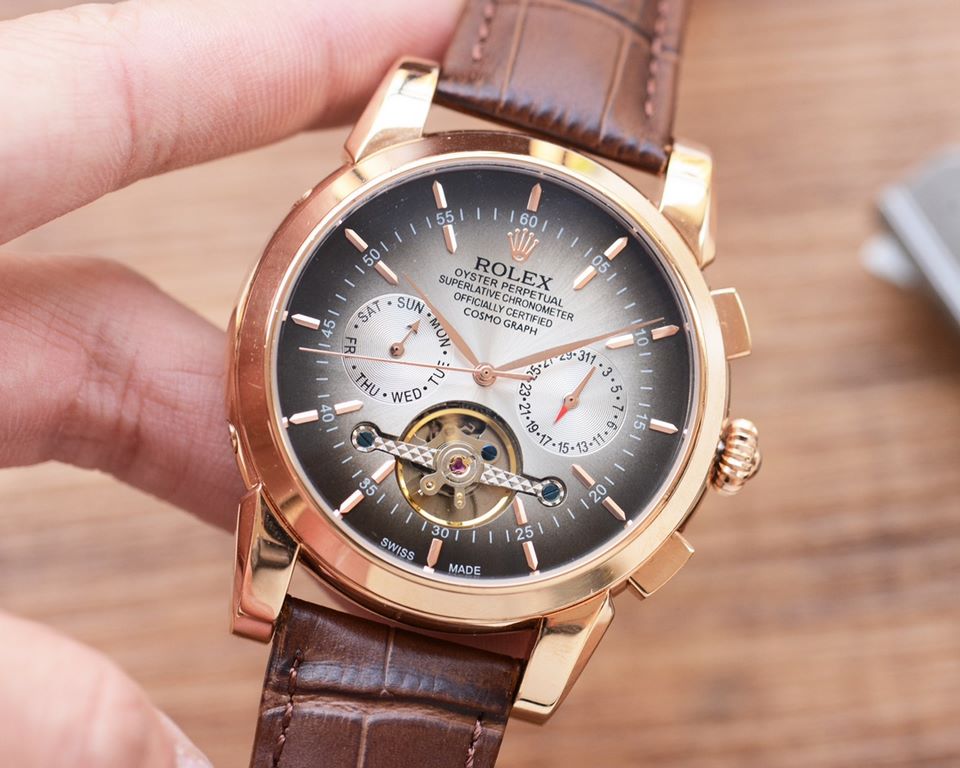 Men's favorite multi-function watch  【Newest】：Rolex   best design   exclusive first  【Type】：Boutique men's watches[Strap] Genuine cowhide leather strap[Movement] High-end automatic mechanical movement[Mirror] mineral rei