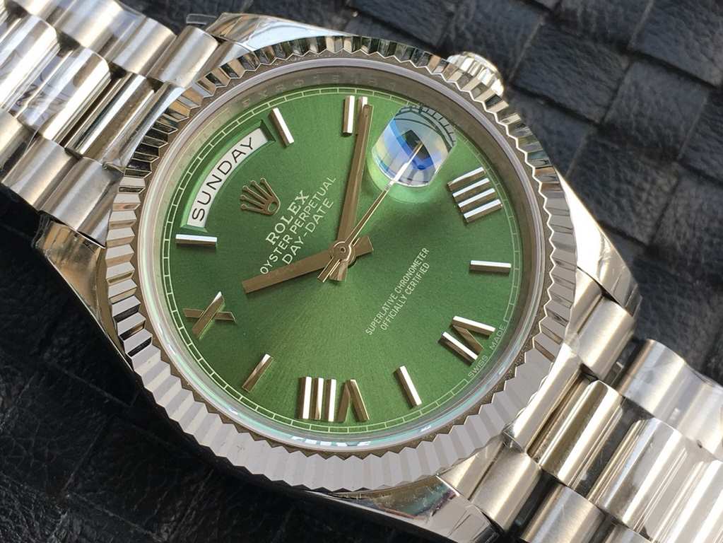 Upgrade V2 version EW Chengpin spent 8 months on the market Rolex The highest version on the market    weekly log type 3255 machine Original 1 to 1 open mold Professional size 40 mm a card one Authentic Warranty Card Ins