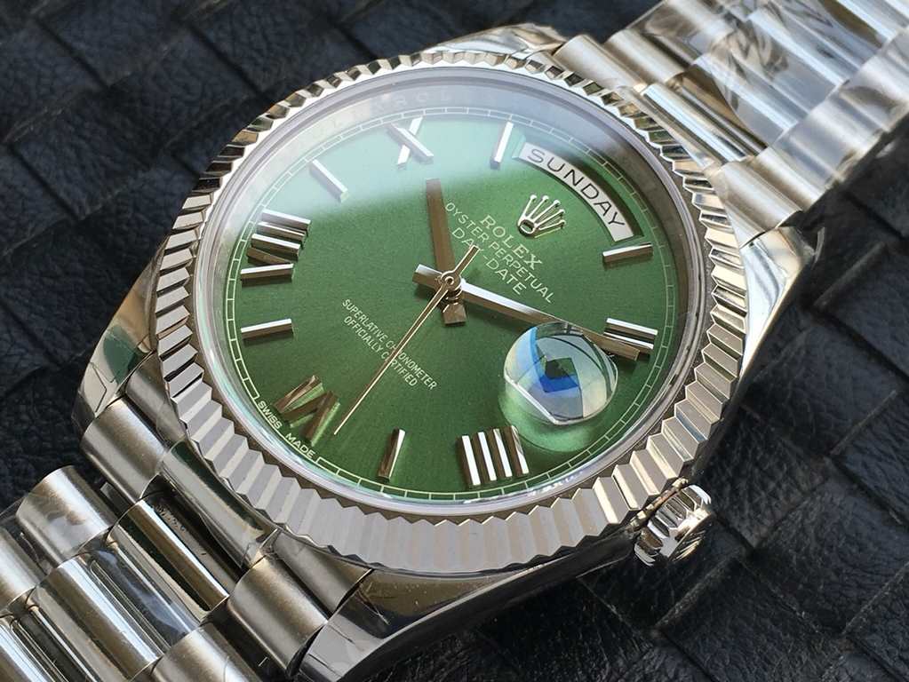 Upgrade V2 version EW Chengpin spent 8 months on the market Rolex The highest version on the market    weekly log type 3255 machine Original 1 to 1 open mold Professional size 40 mm a card one Authentic Warranty Card Ins