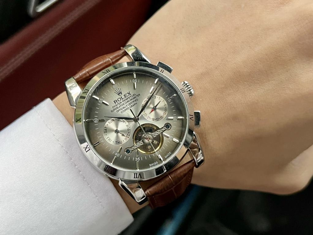 Same. Rolex-ROLEX  boutique men's watches       Dignified atmosphere, gentleman's style, excellent quality, hot sale all over the city. Using automatic mechanical movement, top 316 steel case, mineral super mirror, size 