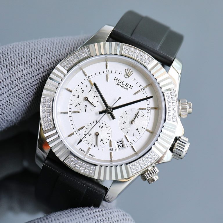 A small amount from WO has arrived! New Rolex Cosmo Chrono Ditonner Star 40 Series - 904 Steel Pavéd Diamonds1 The whole watch is densely encrusted with top quality Swarovski diamonds, c second to the details and workman