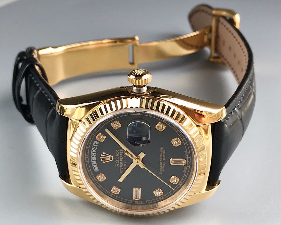 TR production] Rolex day-date 36mm weekly calendar type series of new a small number of arrivals to accept the scheduled shipment equipped with genuine imitation crocodile leather material strap, the original buckle, the