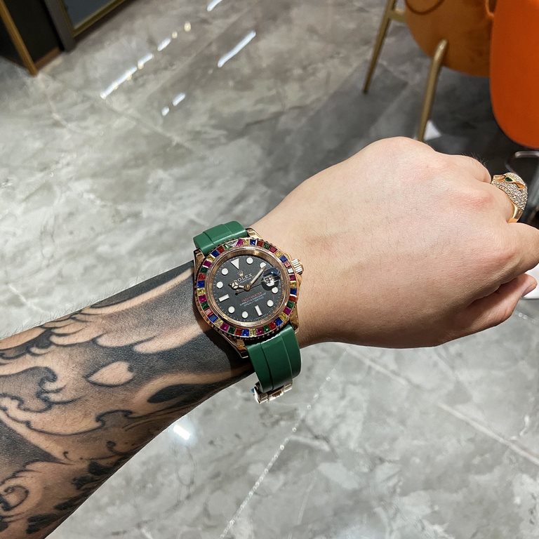 Rolex-ROLEX   Jeweled Circle custom-level reformulation of the water ghost to come [color] hand in hand with high-end jewelry factories, heavily inlaid with 72 black, green, sapphire corresponding color water ghost circl