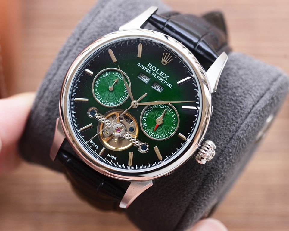 Men's favorite multi-function watch  【Newest】：Rolex   best design   exclusive first  【Type】：Boutique men's watches[Strap] Genuine cowhide leather strap[Movement] High-end automatic mechanical movement[Mirror] mineral rei