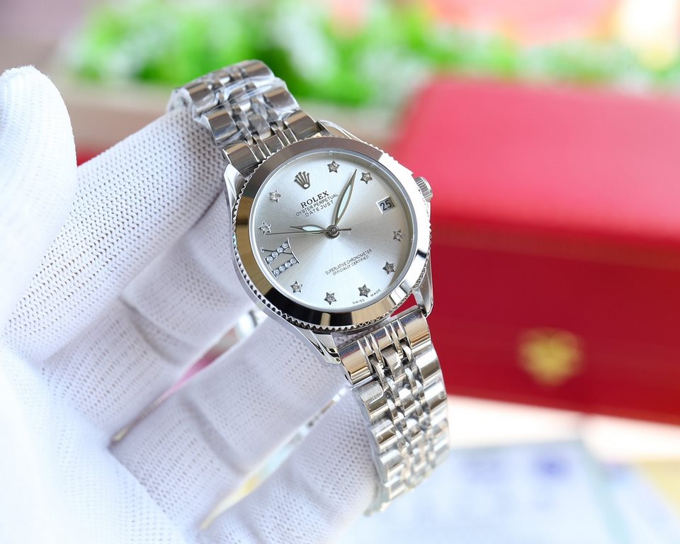 Brand：Rolex Style：New Women's Mechanical Watch Movement：Imported Citizen 8215 Mechanical Mirror：Imported Sapphire Glass Bracelet：Real Cowhide Bracelet316L Ceramic Bracelet between Steel Size：Diameter 34mm Thickness 11mm 