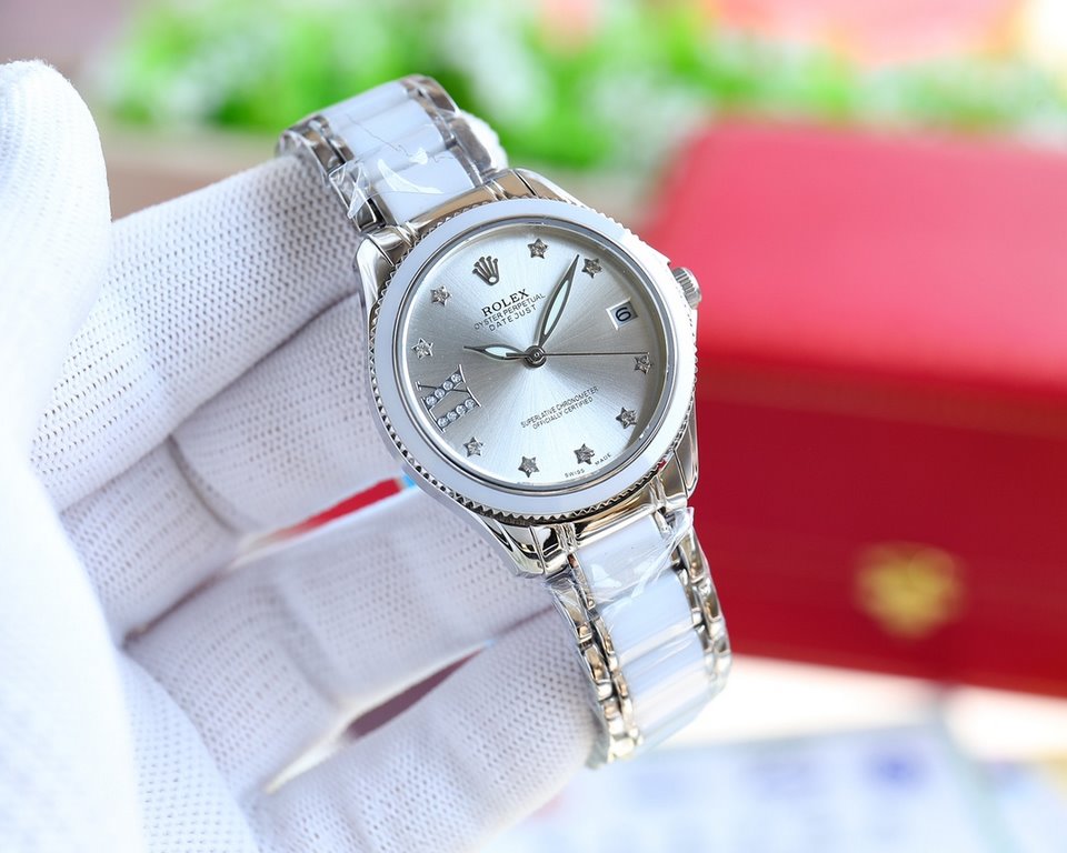 Brand：Rolex Style：New Women's Mechanical Watch Movement：Imported Citizen 8215 Mechanical Mirror：Imported Sapphire Glass Bracelet：Real Cowhide Bracelet316L Ceramic Bracelet between Steel Size：Diameter 34mm Thickness 11mm 