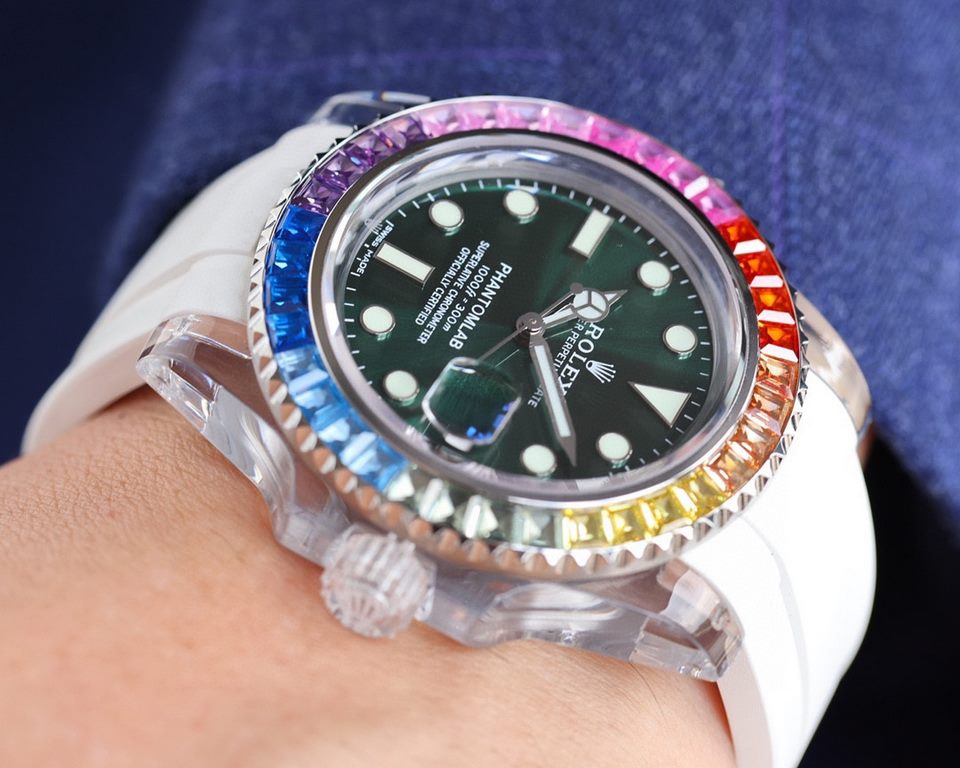 Rolex   Phantomlab modified masterpiece imported crystal glass crystal series, combined with elegant modern aesthetics and exquisite watchmaking technology, the first time to introduce imported crystal with excellent har