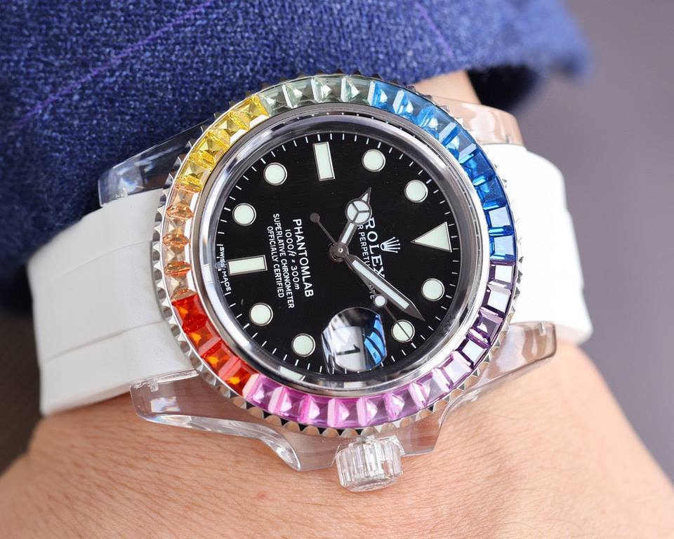 Rolex   Phantomlab modified masterpiece imported crystal glass crystal series, combined with elegant modern aesthetics and exquisite watchmaking technology, the first time to introduce imported crystal with excellent har