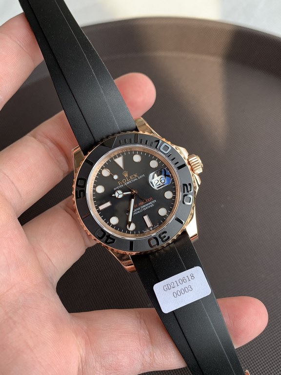 Support Hong Kong and USA direct mailThe gold watch is here! The word surface double crown anti-counterfeiting, the whole body clad in 18k rose gold! Thickness 5um, when it comes to the Rolex Yachtmaster series in the mo