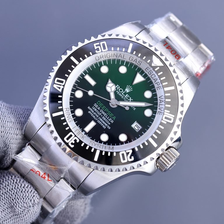 Ghost King SEA ----- (8215 Citizen version) run amount of modelsGreen English letters New face version Tt factory Sneak preview      Tt factory latest replica [Rolex Submariner series] [strong] good reputation   force re