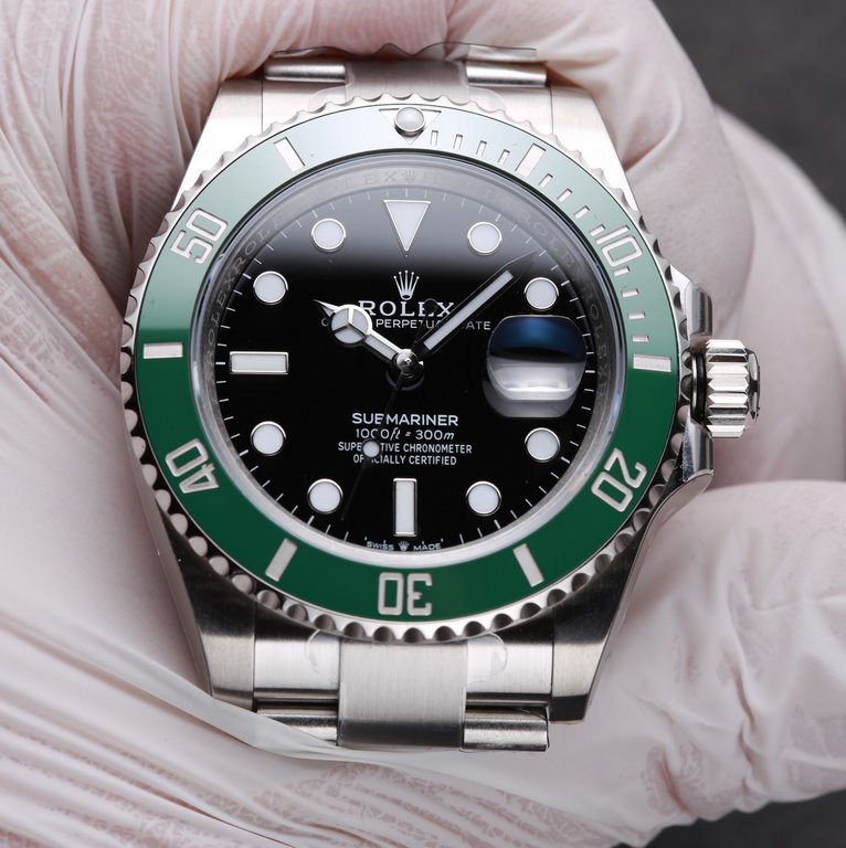 GreenC factory [high version] 2021 latest model Rolex Aqua Ghost real 41mm size and original consistent, 4 corner lugs smaller, strap buckle wider! Face plate 6 o'clock position of the SWISS MADE word in the middle of th