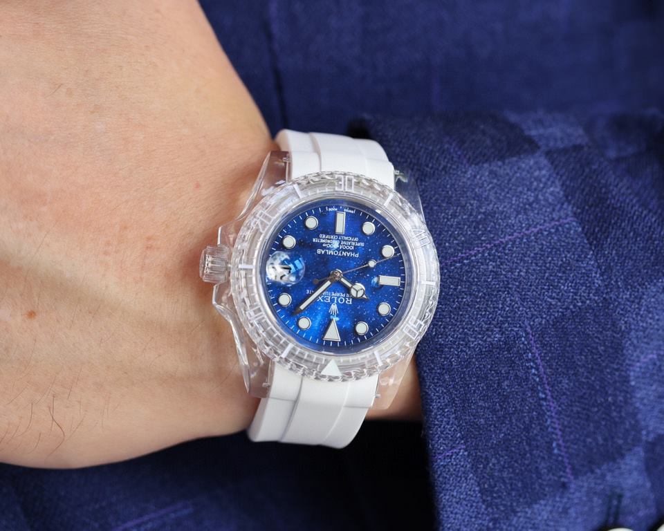 Rolex   Phantomlab modified masterpiece imported crystal glass crystal series, combined with elegant modern aesthetics and exquisite watchmaking technology, the first time to introduce imported crystal with excellent har