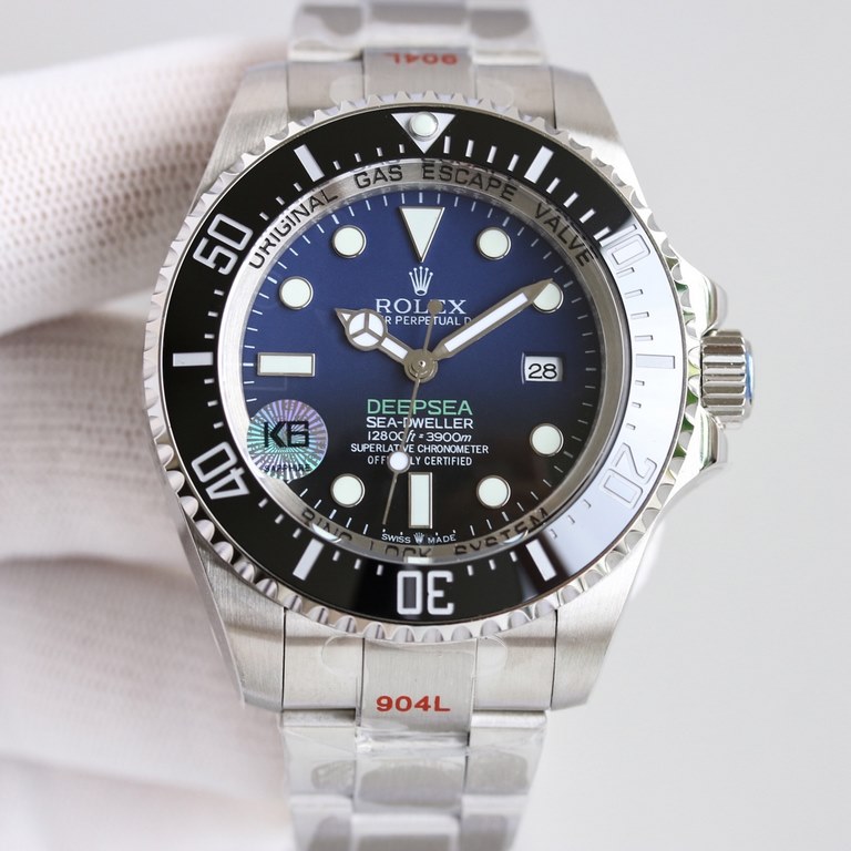 Rolex SEA-DWELLER Ghost King 44mm copy of the essence of the parallel purchasing version of the Ghost King SEA case in stainless steel to reach the same with the genuine, the original process of ceramic bezel mouth, thre