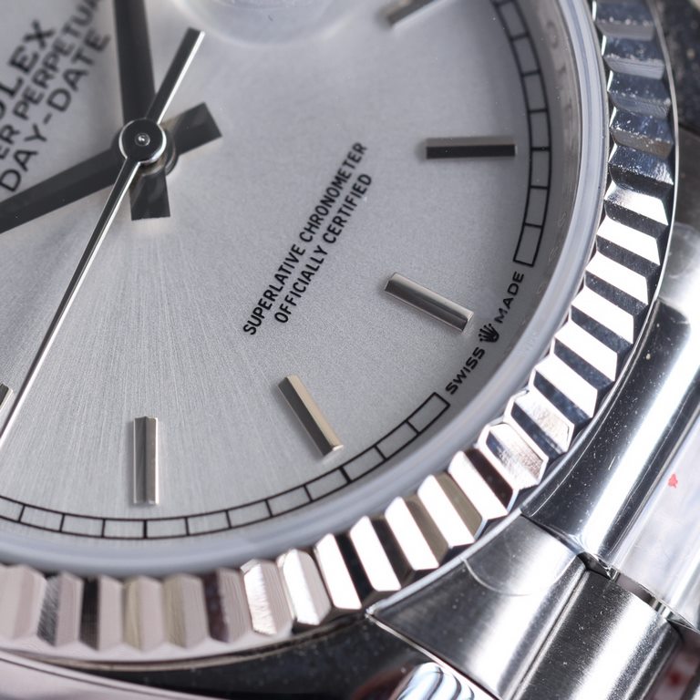 [TW] Rolex Weekly Log Type 36 series, this series of watches, bearing a lot of Rolex's classic elements dogtooth ring, presidential chain, bubble mirror, large gold watch, etc. This series of wristwatches watches since t