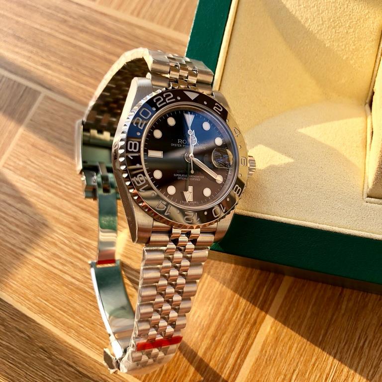 Batch match box Support Hong Kong, the United States direct mailRolex GMT  , color clash is really too good! The case and buckle are made of genuine steel combined with more durable and corrosion-resistant! Automatic mec