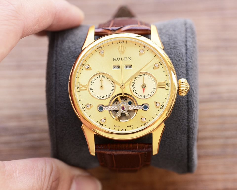 Men's favorite multi-function watch  【Newest】：Rolex   best design   exclusive first  【Type】：Boutique men's watches[Strap] Genuine cowhide leather strap[Movement] High-end automatic mechanical movement[Mirror] mineral rei