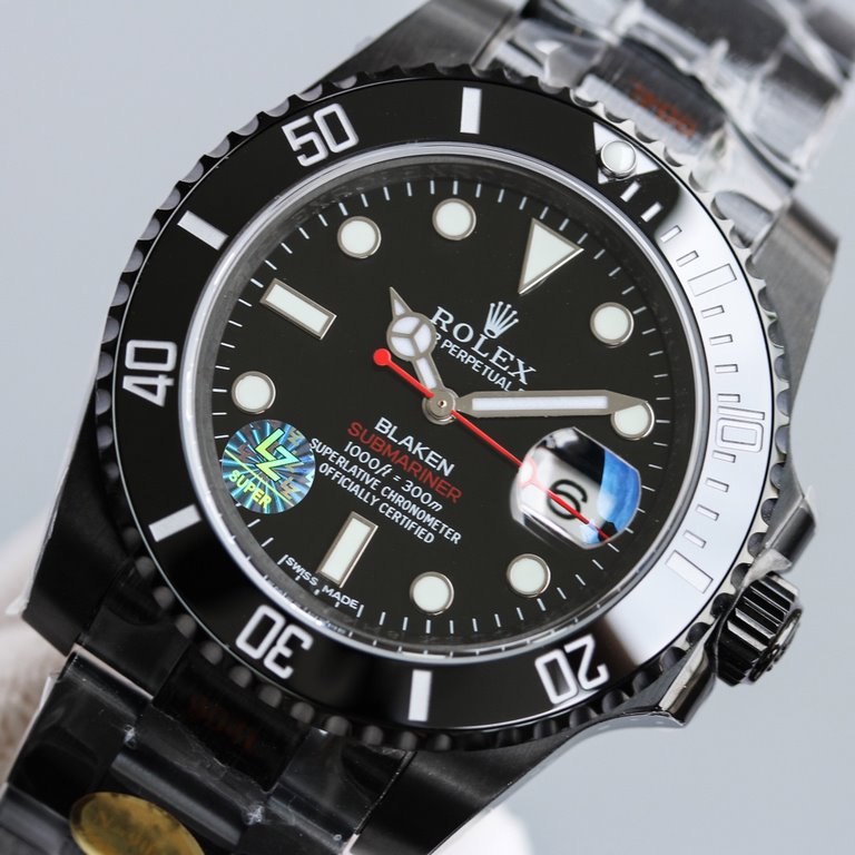 The new Rolex Aqua Ghost BLAKEN official same obsidian black version, size 40mm, equipped with Seagull 2824, high degree and stable timekeeping. The case is made of imported 904L steel, and Physical Vapor Deposition (phy