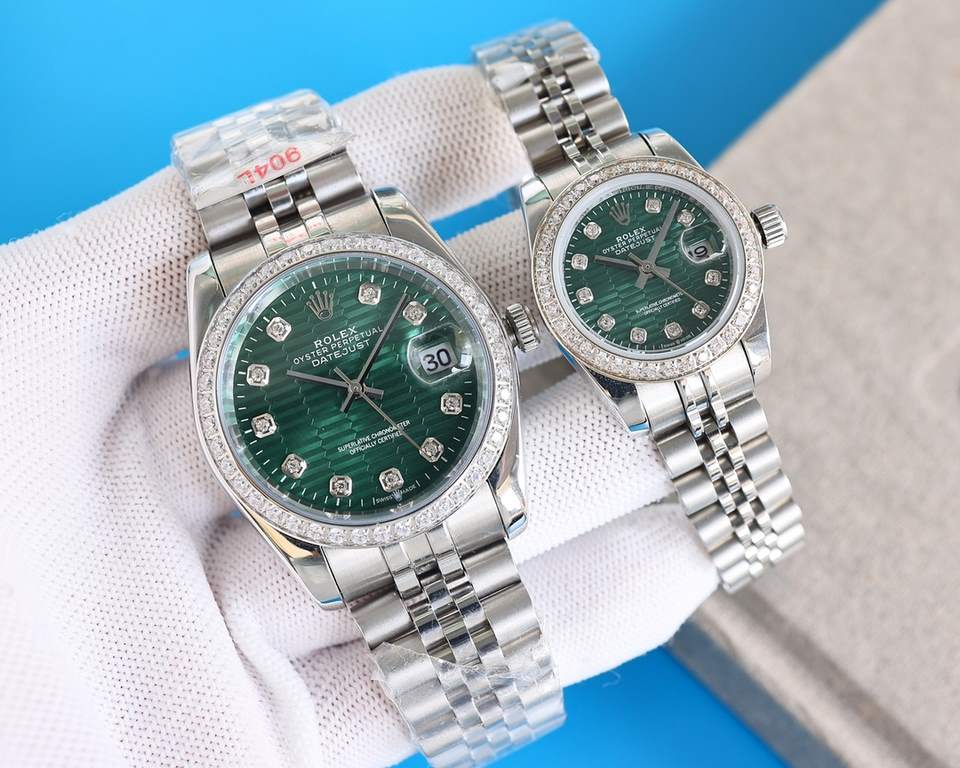 Men's white case   Rolex Rolex log type series, couples pair of watches  , Swiss machine quality 100% super waterproof luminescent sapphire glass back translucent design, equipped with the original imported 8215 automati