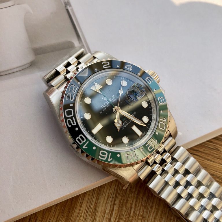 Batch match box Support Hong Kong, the United States direct mailRolex GMT  , color clash is really too good! The case and buckle are made of genuine steel combined with more durable and corrosion-resistant! Automatic mec