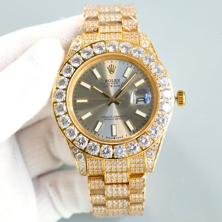 UnityRolex ROLEX Luxury Extreme Full Star Edition Watch 904 steel to create, pave the top Swarovski diamonds, the interpretation of luxury quality, dazzling, glamorous bloom. The case and bracelet are entirely set with d