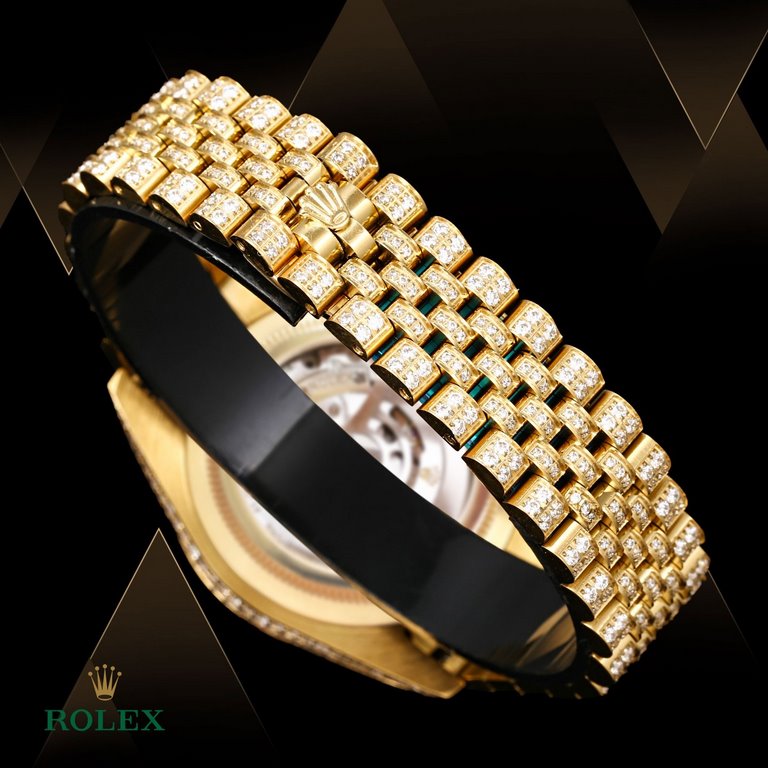 The highest version of high-definition real photo Simple fashion log full of diamond models! 41mm diameter! Suitable for both men and women! Adopted 3255 automatic mechanical movement! Rolex luxury 18k nanotechnology! 5 