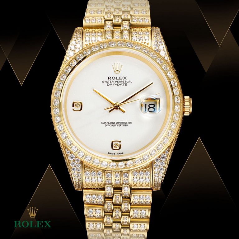 The highest version of high-definition real photo Simple fashion log full of diamond models! 41mm diameter! Suitable for both men and women! Adopted 3255 automatic mechanical movement! Rolex luxury 18k nanotechnology! 5 