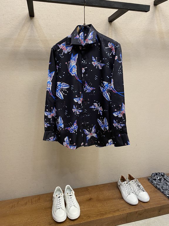 VLT...... floral butterfly elements design long sleeve shirt Custom imported liquid ammonia cotton fabrics on the body like a spring breeze Vintage aesthetics of the pattern design interpretation as if from the Los Angel