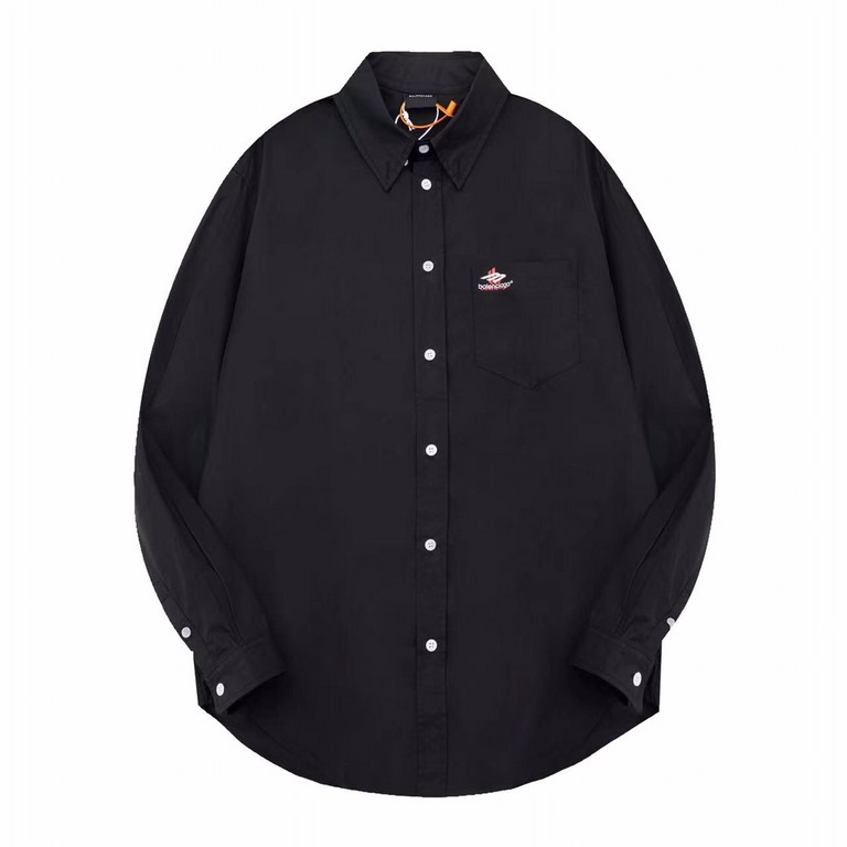 balenciag's new long-sleeved shirt for spring 23. Classic heavy shadow lettering with logo overlay in a three-dimensional cut. Men's and women's styles. Customized engraved logo buttonsColor black. color black. white.Siz