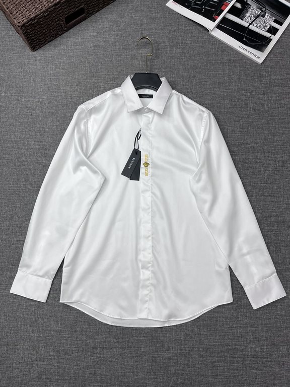 VERSACE Versace original single men's long-sleeved shirt, the top foreign banks channel Zhenqin, 23  W fall and winter new products, high-level ready-to-wear limited edition work, the market rare extreme, Hong Kong flags