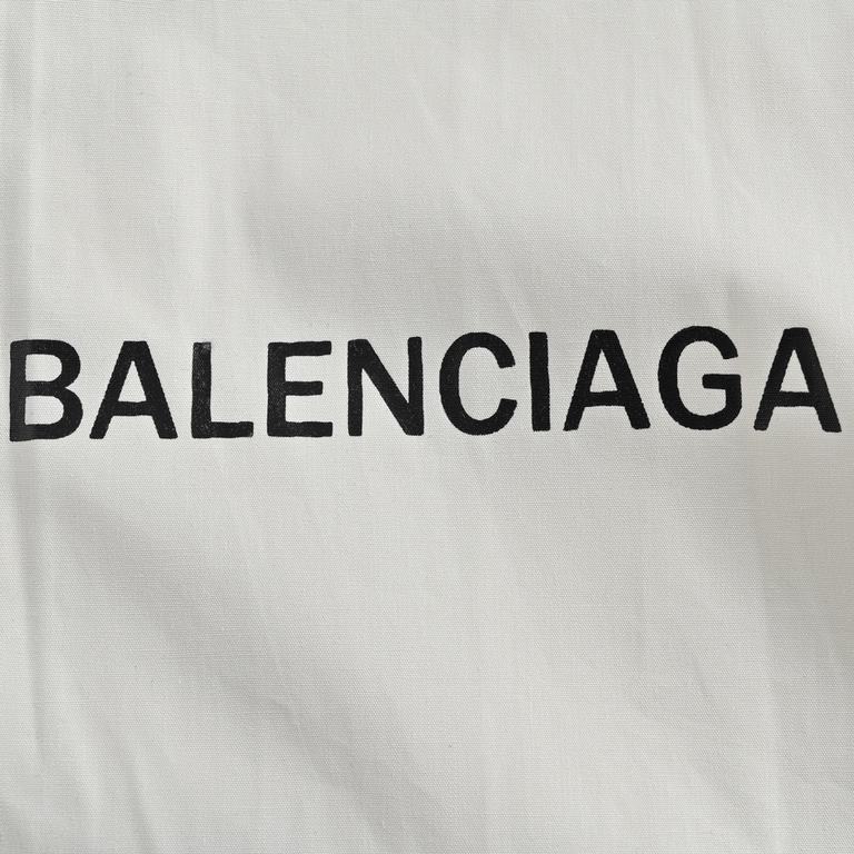 BalenciagaBalenciaga Year of the Rabbit Limited Edition ShirtThe original version, imported from South Korea 100 cotton, fabric features soft and comfortable silk luster, several times washed still firm as new, 21 stitch