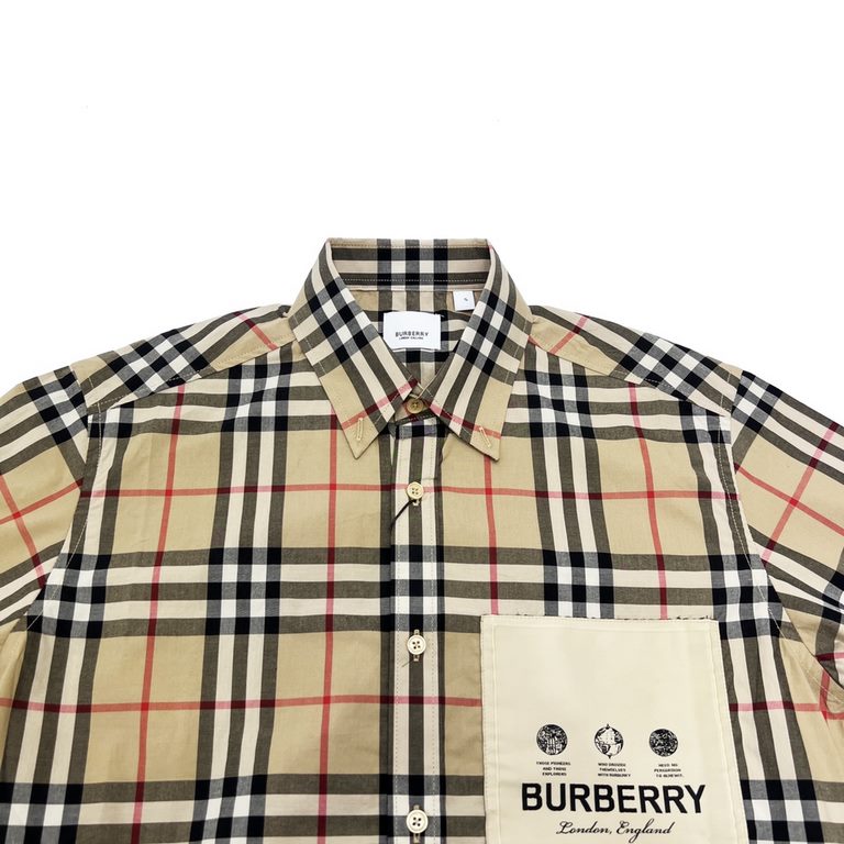 Burberry  Burberry 22FW Label Applique Plaid Long Sleeve ShirtFirst to hit the pattern. Fabric is custom swoop silk, silky and breathable on top. Infrared positioning tailoring, custom shell head buttons, collar cuffs co