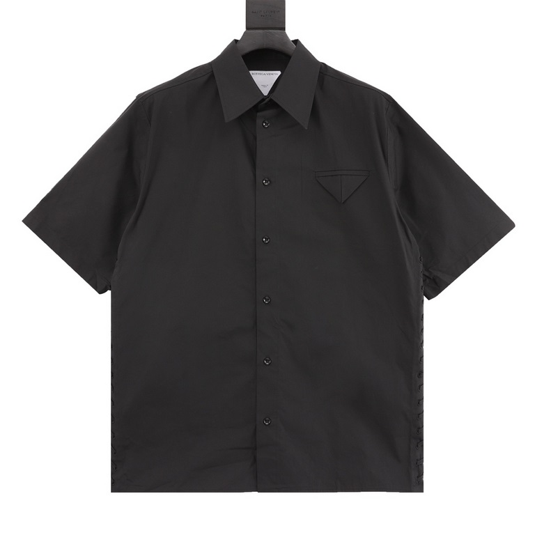 BOTTEGA VENETA Ploughman BV 23SS Side Woven Short Sleeve ShirtFabrics are custom woven and dyed, starting at 3000 meters per color, exclusive models! Side seam process requires special machine, also makes the production 