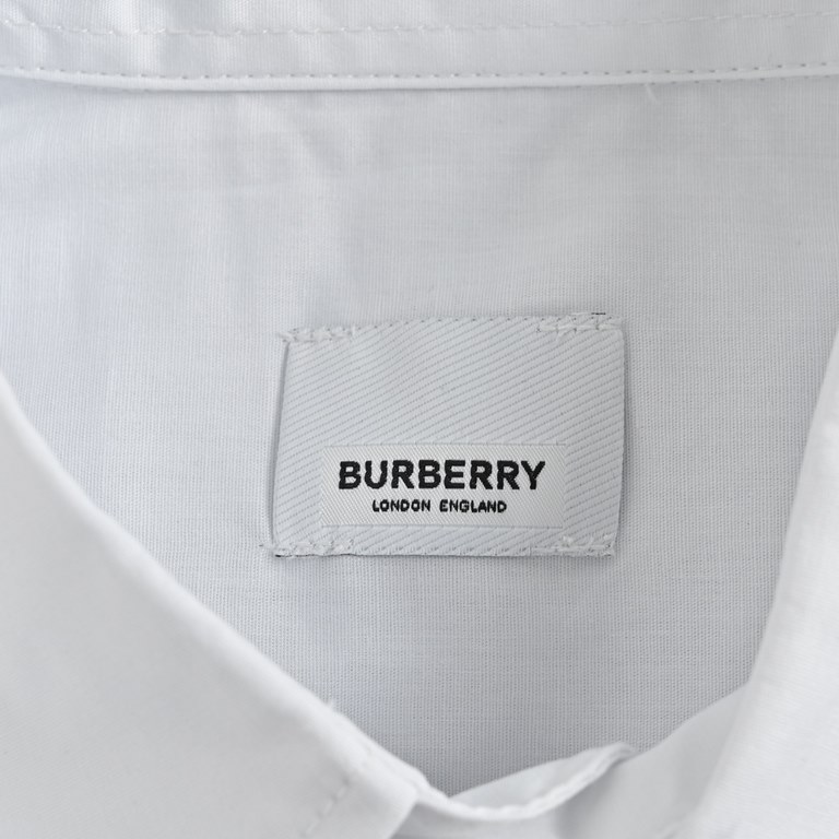 BurberryBurberry Classic TB Embroidery Long Sleeve ShirtBBR brand is the most representative of the classic striped shirt, the fabric is made of double stranded 80 woven fabric, yarn fixed weaving and dyeing, placket, cu