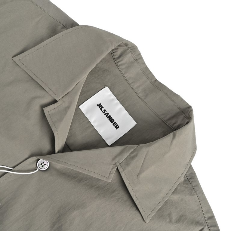 JIL SANDER 23ss Back Printed Lapel Short Sleeve ShirtMade of top quality cotton fabric, classic logo print on the back, customized with original and consistent accessories, large factory craftsmanship, export standards.S