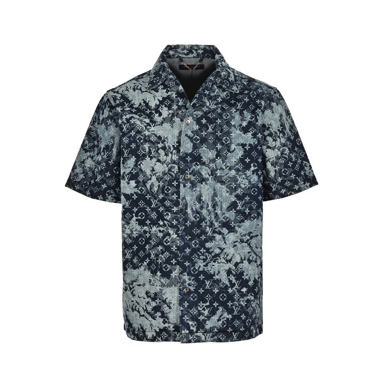 Louis Vuitton 23ss Rendering All Over Print Denim ShirtLouis VuittonLouis Vuitton 23ss Render Full Print Denim ShirtPure hand fading do old craft, the hottest denim outside baseball shirt short sleeve, fixed weaving old 