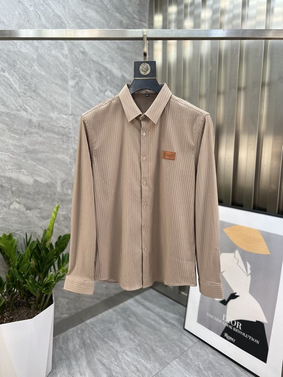 Bruti fall and winter new three complete label shirt good goods do not need much introduction Look at the details Counter size M-4XL 175140 recommended L Slim fit